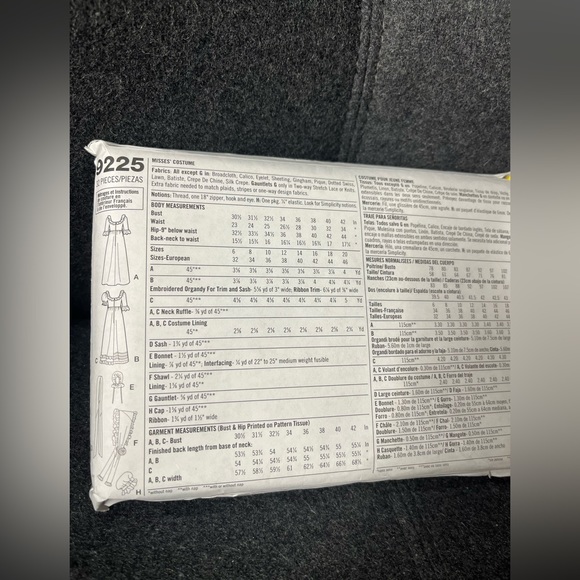 Simplicity Retro Costume Collection Regency Dress - Picture 4 of 7